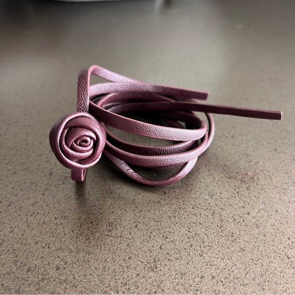 Zara Burgundy Leather Rose Choker Necklace